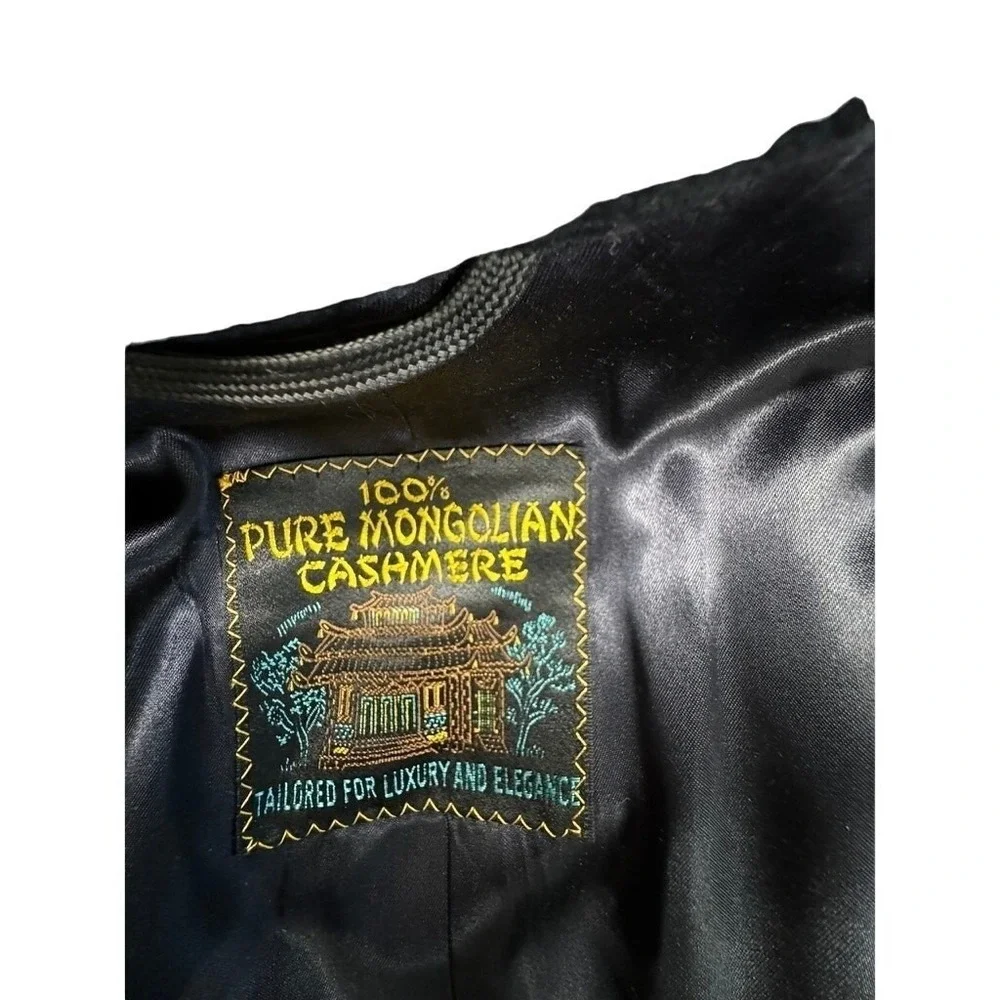 100% PURE MONGOLIAN CASHMERE, Beautiful, Long Trench Coat, Small Spot PLZ READ!!